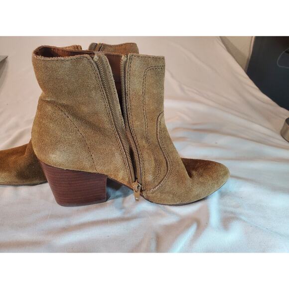 Chelsea & Violet Women’s Jane Suede Side Zip Ankle Boots Pointed Brown Size 6.5M - Picture 5 of 13